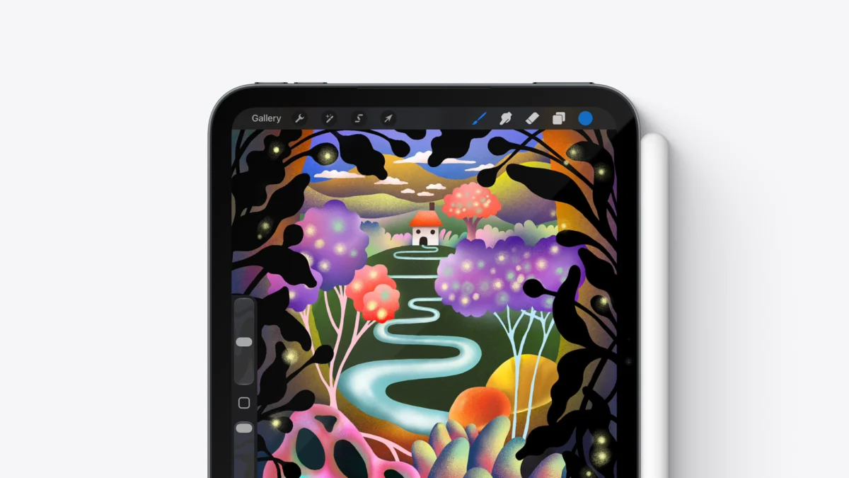 iPad mini 8 with Apple Pencil Pro attached to the side